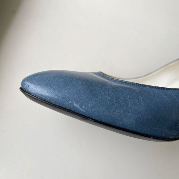 Vintage Bruno Magli Italy Slate Blue Pumps 38.5 / US 8 Leather Heels Blue Soles - Picture 2 of 16